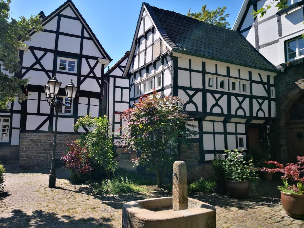 فندق Fuenf Giebel Eck In Der Freiheit Am Ruhrtalradweg ويتير المظهر الخارجي الصورة